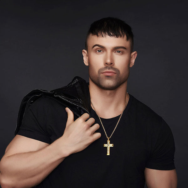 Visually Lovely Cross Pendant